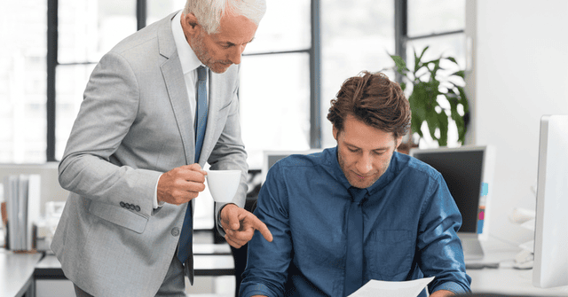 Đừng vội tự phụ khi thấy bản thân xuất sắc và xứng đáng làm sếp hơn cấp trên: Những gì bạn nhìn thấy chỉ là “bề nổi của tảng băng chìm” - Ảnh 2.